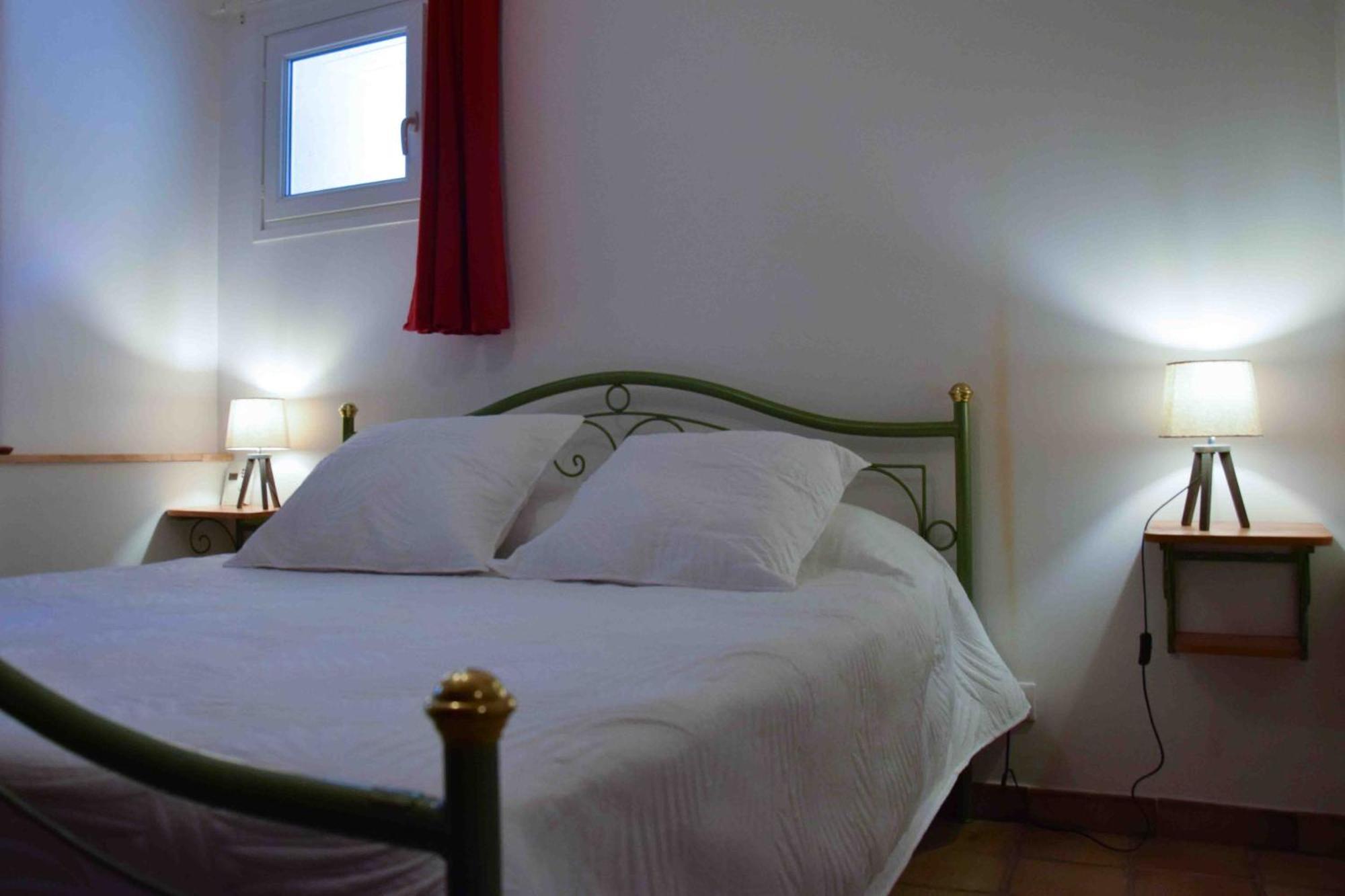 Les Grands Pres Des Baronnies Guest House La Roche-sur-le-Buis ภายนอก รูปภาพ