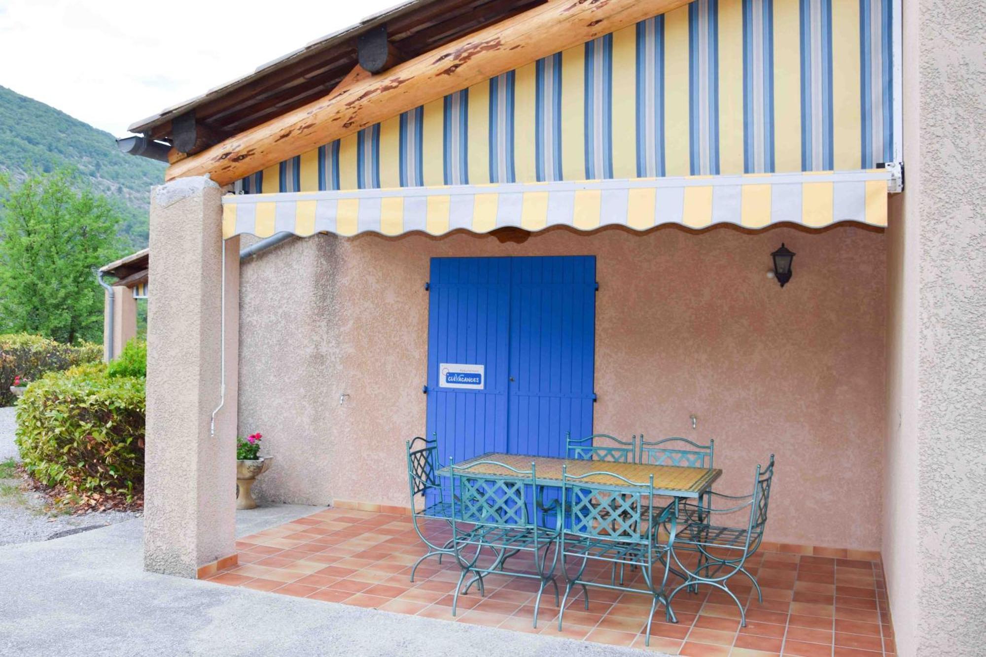 Les Grands Pres Des Baronnies Guest House La Roche-sur-le-Buis ภายนอก รูปภาพ